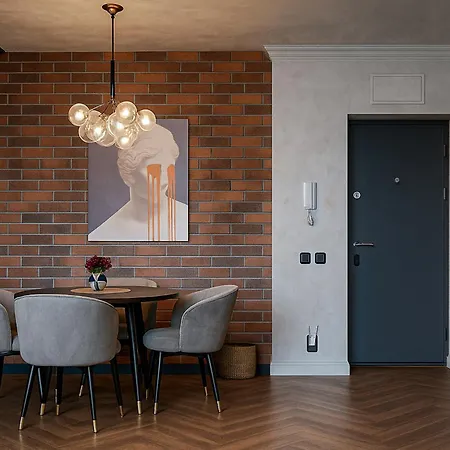 Qult - Modigliani Apartment *