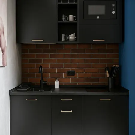 Qult - Modigliani * Bucharest