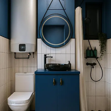 Qult - Modigliani Apartment